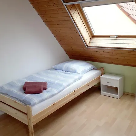 Apartment Ferienwohnung In Feldstetten Laichingen